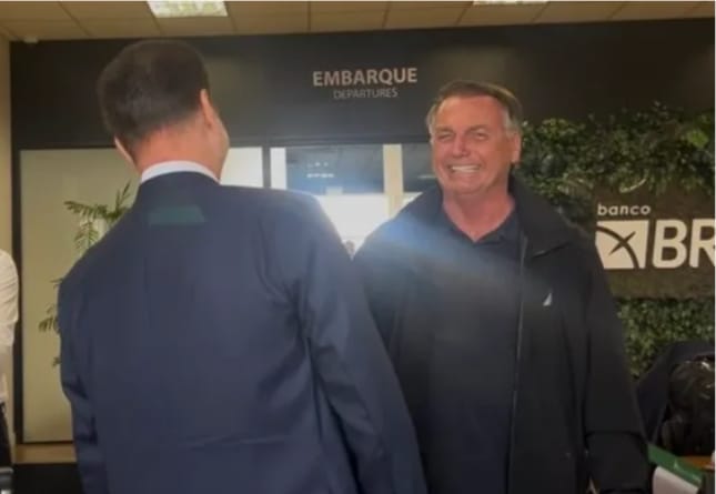 Bolsonaro afirma que "Kassab está com ele