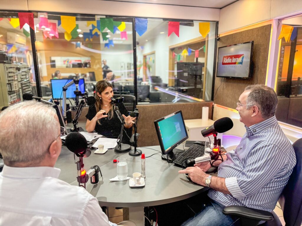 entrevista na Rádio Jornal
